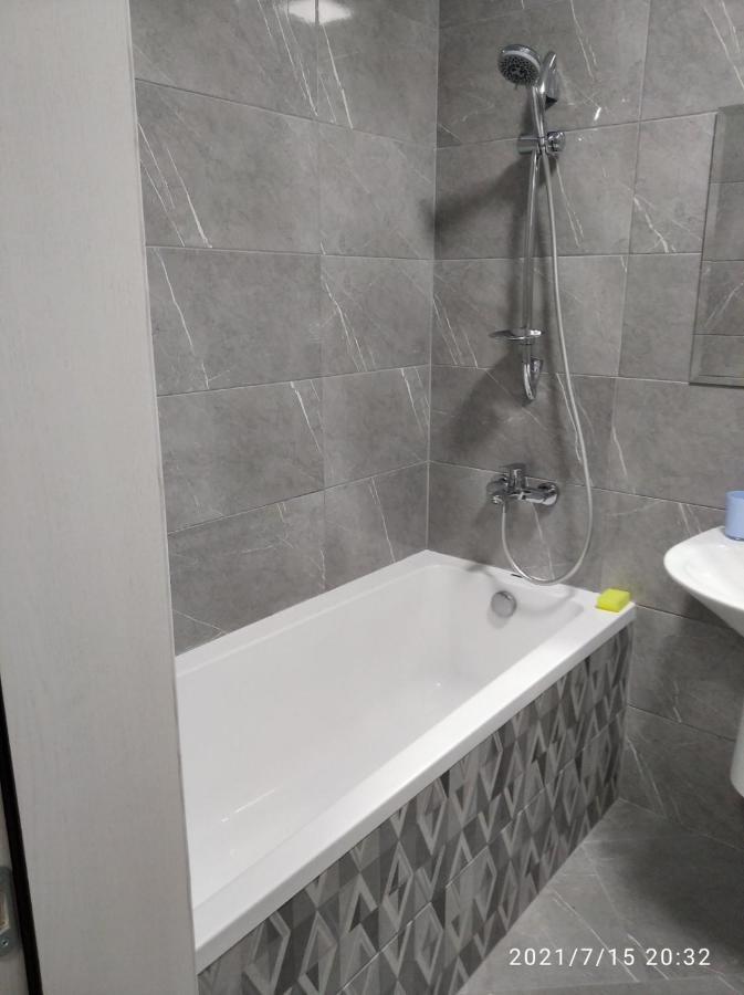 Жк Версаль Парк Appartement Irpin Buitenkant foto